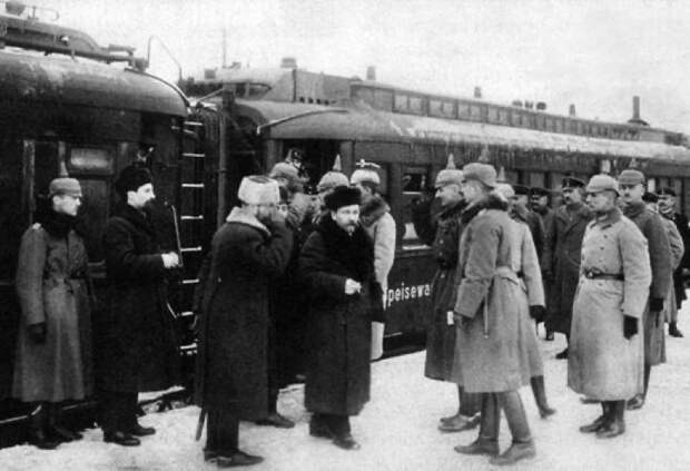 Отъезд политэмигрантов в Россию, апрель 1917 г.