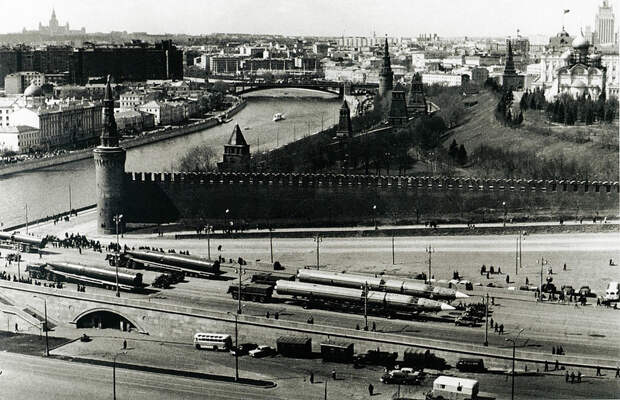 Советская история в фотографиях легендарного Дмитрия Бальтерманца 57