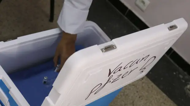 В Австралии одобрили бустерные дозы Pfizer для взрослых