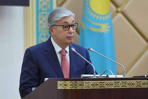 Нынешний президент Казахстана внаглую ведёт свою страну путём т.н. Украины