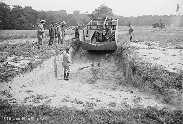 Первенцы французского танкостроения. Прототипы танков «Шнейдер» и «Сен-Шамон»