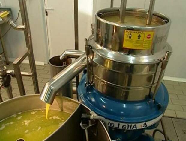 Фотография: Яд на сковородке: чем опасно рафинированное растительное масло №3 - BigPicture.ru