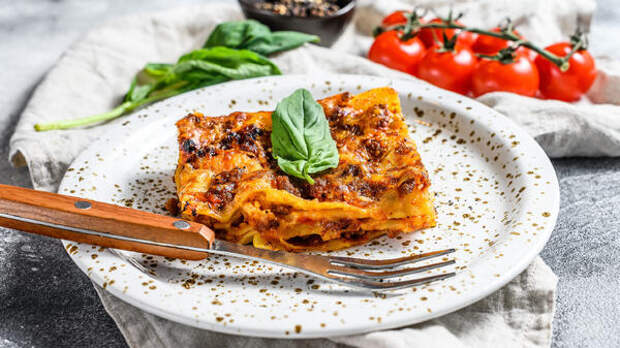 Нежная лазанья, которая тает во рту: секрет идеального ужина