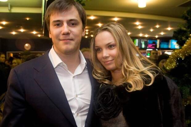Татьяна Арнтгольц и Иван Жидков. / Фото: www.vladtime.ru