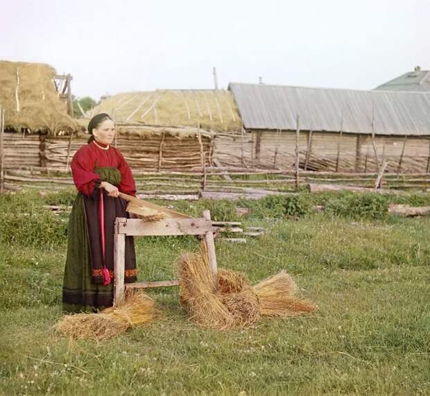 Крестьянка, Пермская губерния империя., путешествия, цветное фото