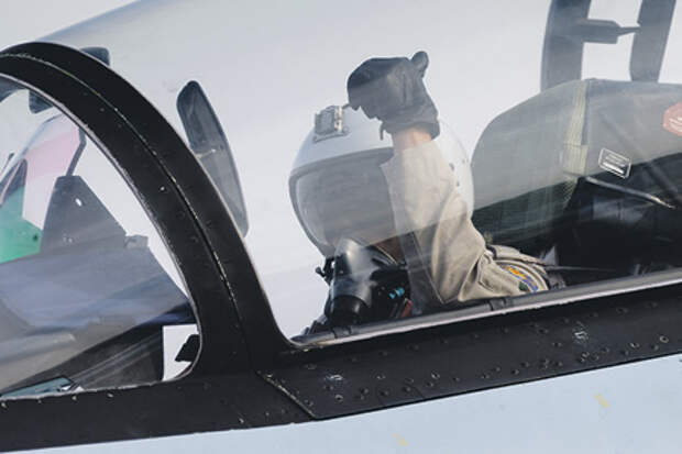 Оказываясь внутри современного самолета, человек принципиально меняет свое мировосприятие. 	Фото с официального сайта Министерства обороны РФ