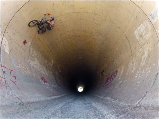 Спортивные моменты с необычного ракурса (22 фото)