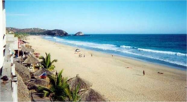 Zipolite Beach