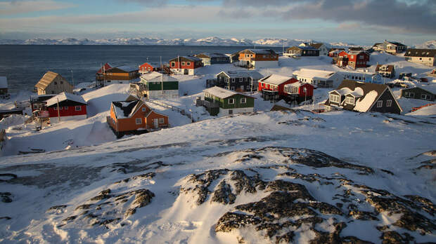 Министр обороны Бельгии призвал провести военную операцию НАТО в Гренландии