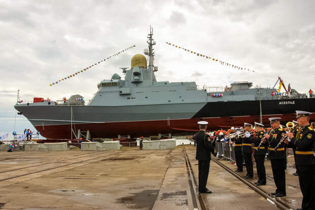 Сегодня в Керчи на судостроительном заводе имени Б.Е. Бутомы состоялась церемония спуска на воду...