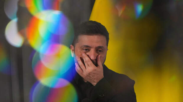 Зеленский в новогоднем обращении заявил о 90%-й готовности мирного соглашения