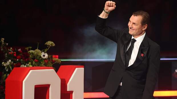 «Детройт» на глазах у Федорова и его семьи одержал победу над «Каролиной»