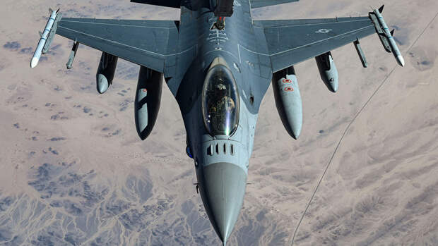 Ветераны ВВС США внесли законопроект об обучении летчиков ВСУ на F-15 и F-16