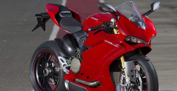 Новый гоночный спортбайк Ducati 1299 Superleggera оценен в 80 000 долларов