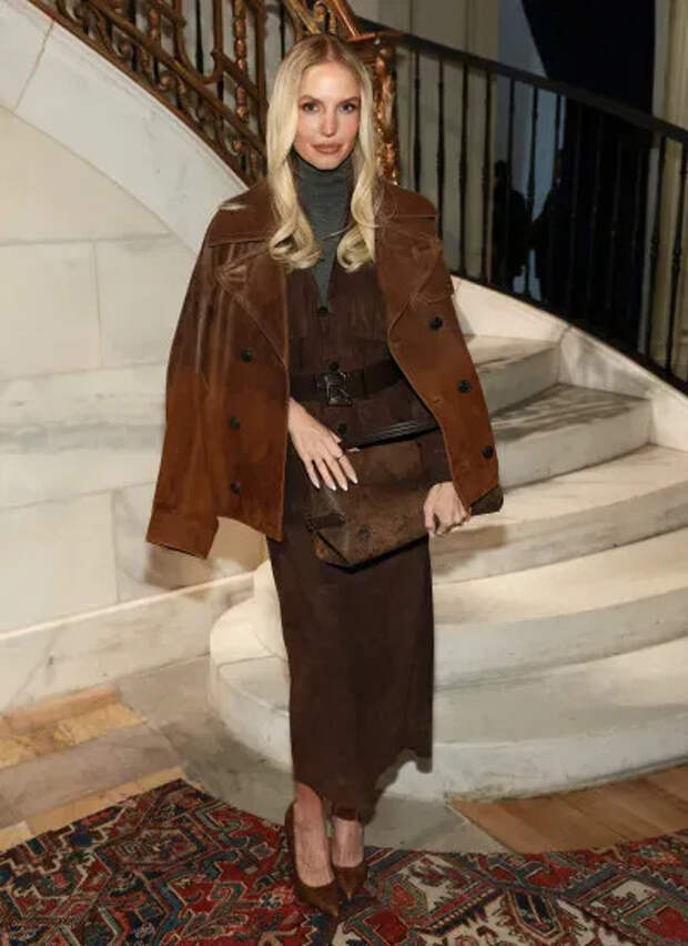 Леони Ханни