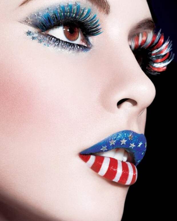 Календарь на 2012 год от компании Maybelline 