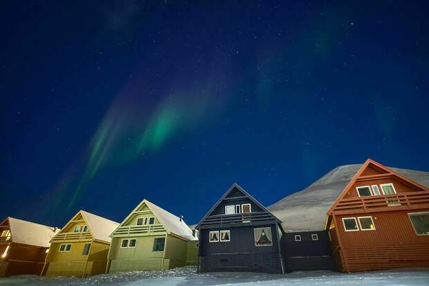 14 реальных фото о том, как живет самое северное поселение планеты
