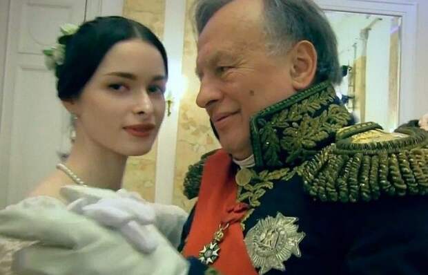 Анастасия Ещенко и Олег Соколов. Анастасия Ещенко и Олег Соколов.