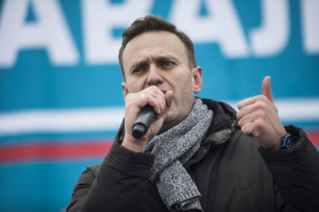 Навальный, человек с дезориентацией.