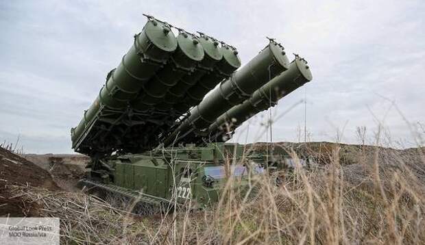 Клинцевич: российское оружие на Курилах под корень обломает зубы Японии