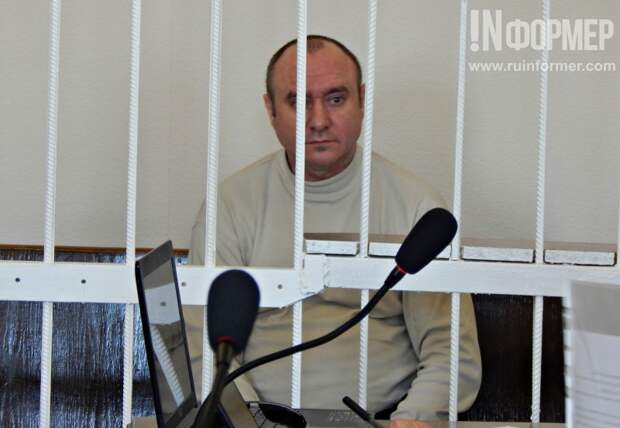 В севастопольском суде Геннадий Басов держится достойно (фото)