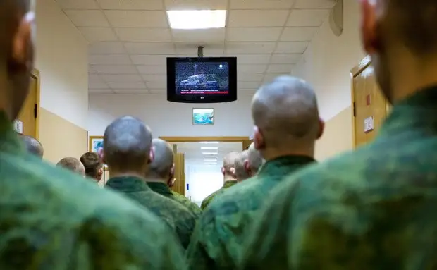 10 жаргонных солдатских словечек времён СССР, которые незнакомы гражданским людям