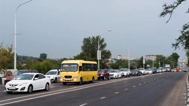 В Краснодаре некоторые маршруты получат дополнительно транспорт: регулируемые тарифы и кондиционеры