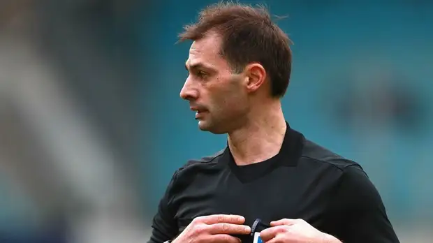 Арбитр Еськов объяснил, почему взял паузу в карьере