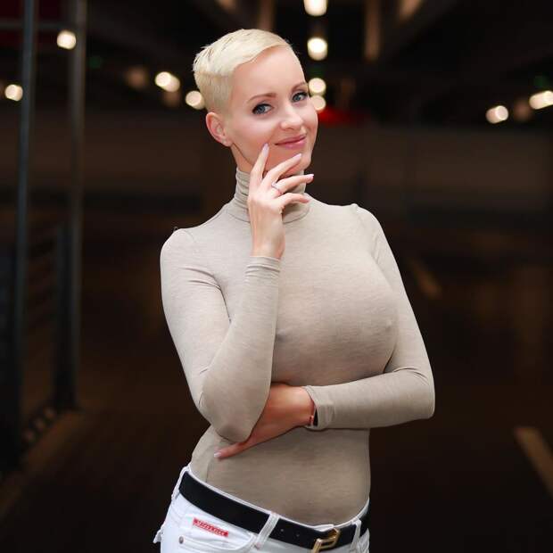 Anike ekina