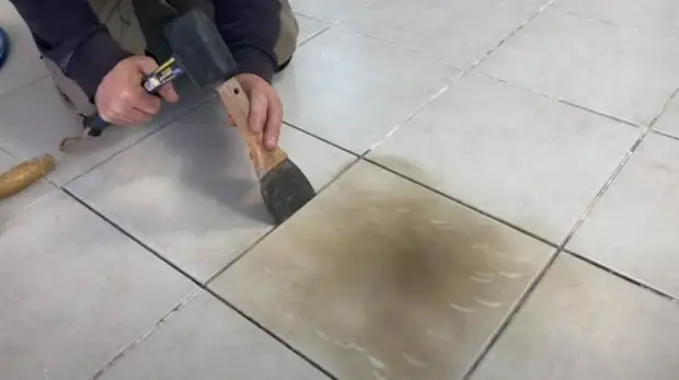 Как снять приклеенную на раствор плитку, не повредив её