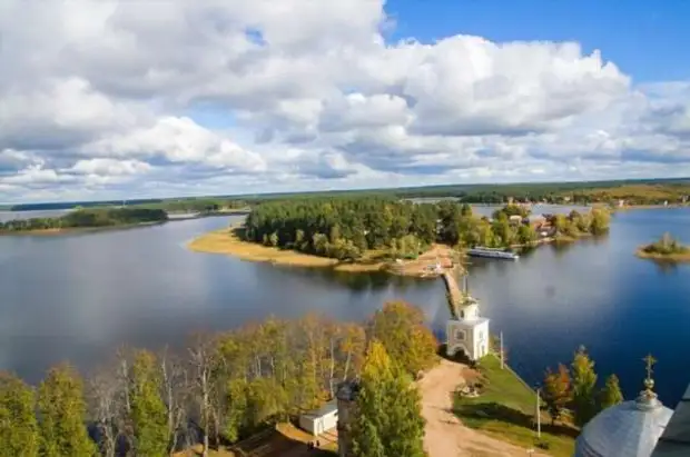 Озеро Селигер. Россия 
