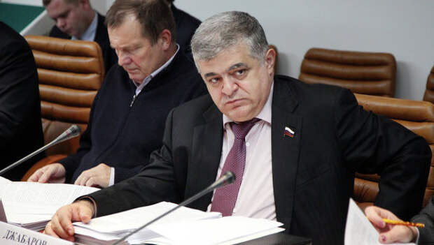 Сенатор Владимир Джабаров. Архивное фото
