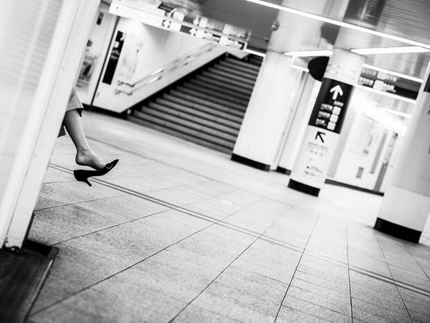 japan-street-photography-108-580a0465cbb05__880