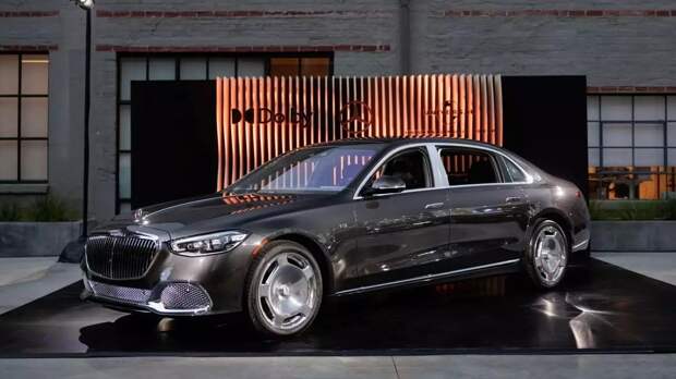 Mercedes-Benz Maybach S-Class стал студией звукозаписи