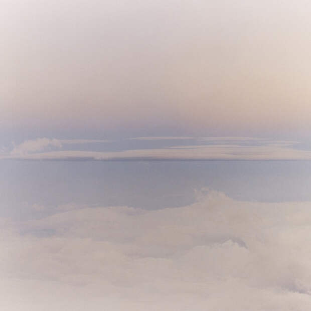Над землей Hut Atop Mount Fuji 10 Над землей