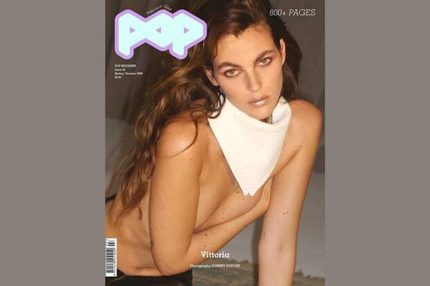 Возлюбленная Ди Каприо с обнаженной грудью попала на обложку журнала