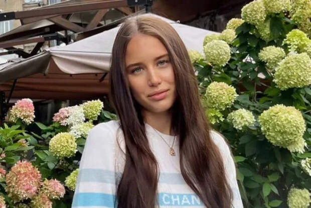 Аврора Киба кардинально сменила имидж