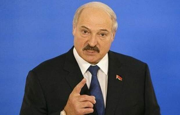 Лукашенко запретил ввозить в Белоруссию товары из стран Запада Лукашенко запретил ввозить в Белоруссию товары из стран Запада