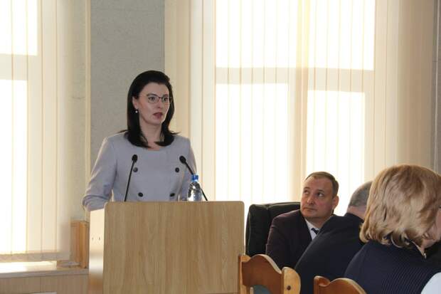 Инна Щеглова может досрочно сложить полномочия после выборов мэра