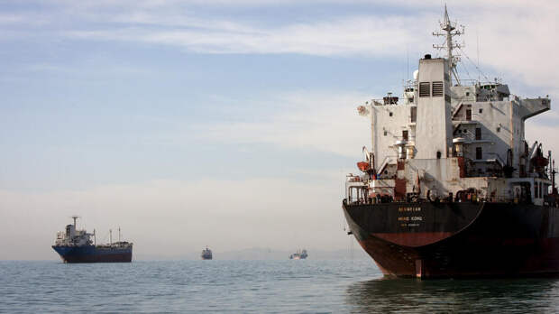 Мохбер: доходы от контроля Ормузского пролива вдвое превысят доходы от нефти