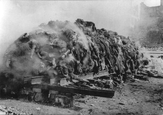 dresden-pile-of-bodies