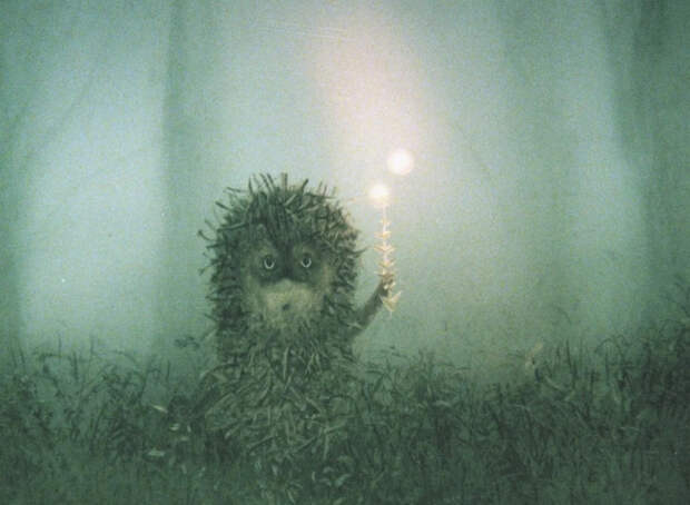 Битва за Медвежонка: Роспатент лишил создателя "Ежика в тумане" прав на героя