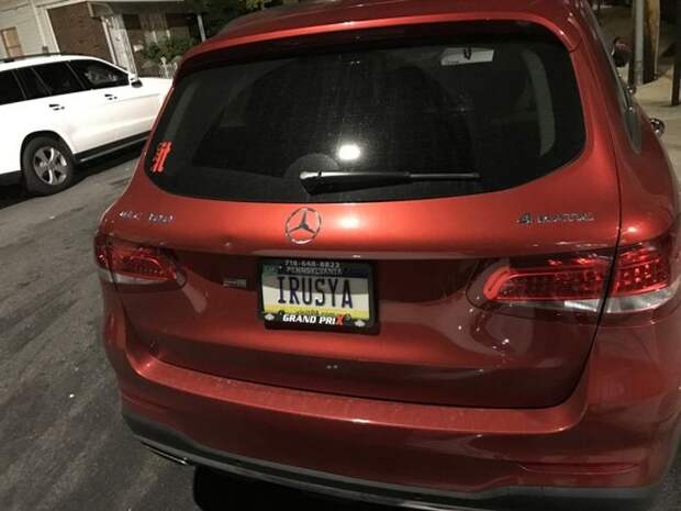 «Русские» автомобильные номера в США (25 фото)