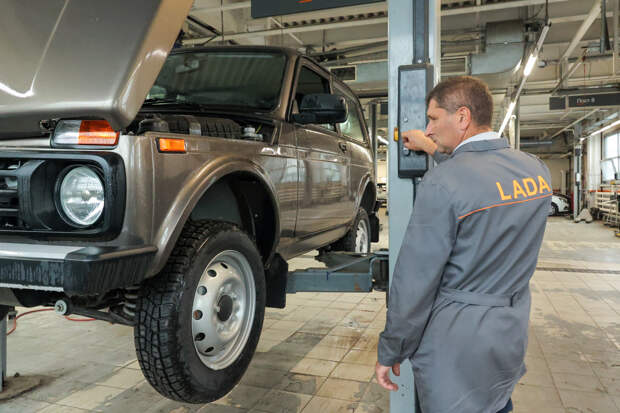Власти Пермского округа отдадут муниципальные автомобили бойцам на СВО