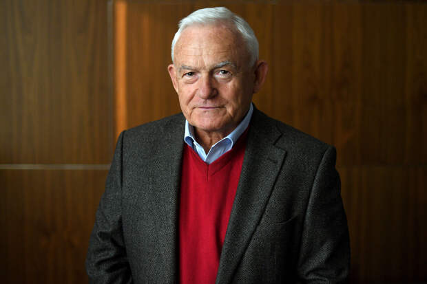 Экс-премьер Миллер: страны ЕС все чаще игнорируют правила и ценности союза