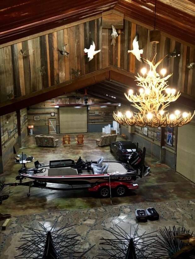Крутая мужская берлога «The Barn»