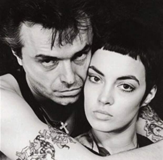 Как выглядят жены и подруги наших рок-легенд