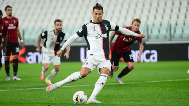 СМИ: В «Челси» опровергли интерес к Роналду