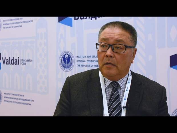 Муратбек Иманалиев: «США и Китай диктуют правила всемирной торговли»