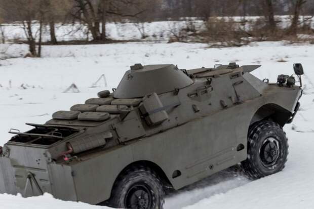 А тут за эти деньги мы получаем настоящий военный бронированный вездеход. БРДМ-2, брдм, броневик, военная техника